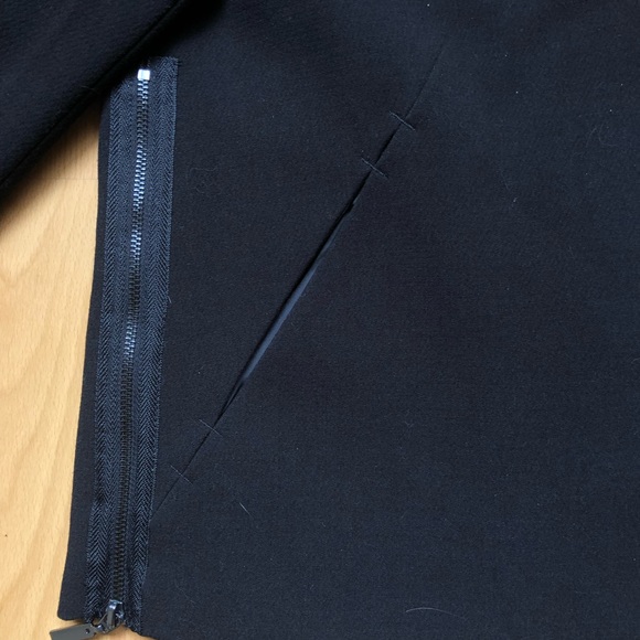 NWT Rachel Roy Cropped Modern Black Zip Blazer - Picture 4 of 14